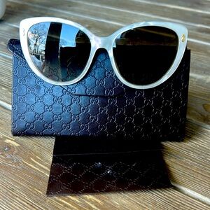 Gucci sunglasses